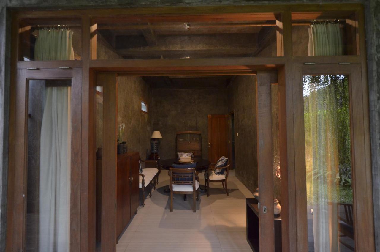Ohmmstay - Rumah Pendopo Tanjungtirto Exteriör bild