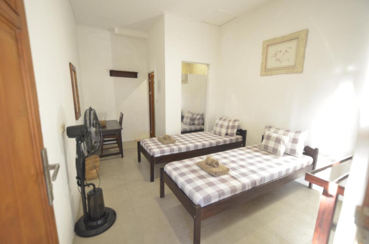 Ohmmstay - Rumah Pendopo Tanjungtirto Exteriör bild