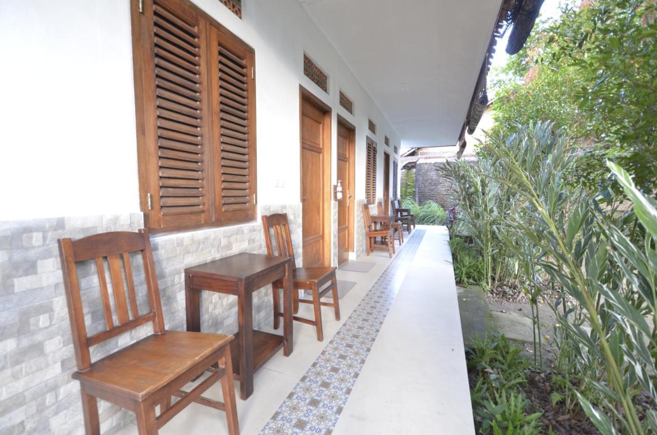 Ohmmstay - Rumah Pendopo Tanjungtirto Exteriör bild