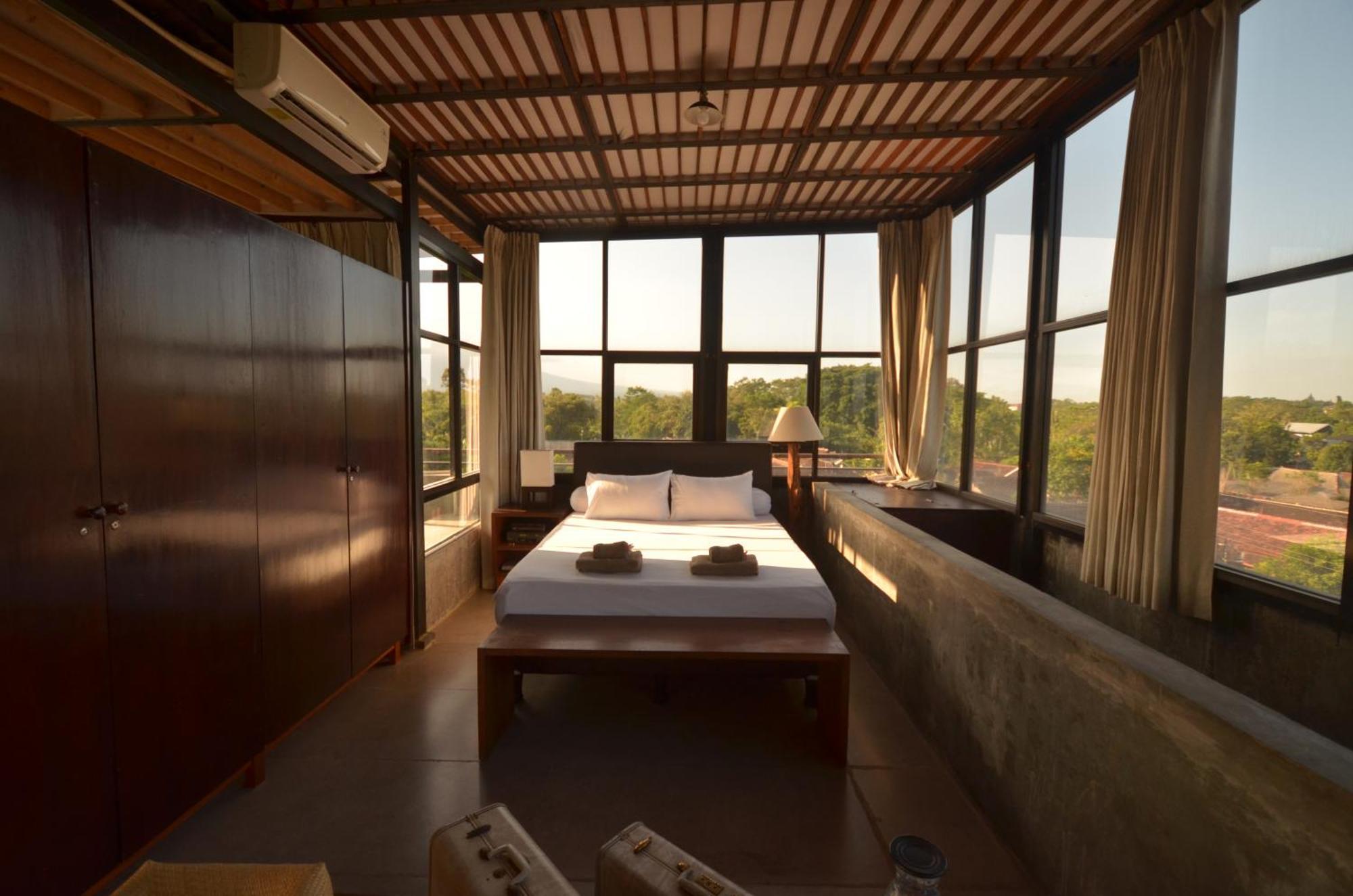 Ohmmstay - Rumah Pendopo Tanjungtirto Exteriör bild